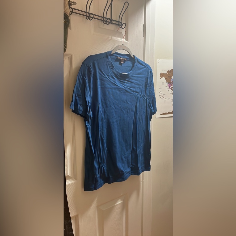 Men’s Michael Kors t shirt
